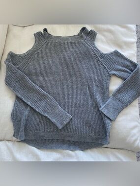 Gray Cold-Shoulder Knit Sweater by Hollister. Size medium.